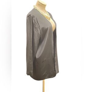 Elegant Vintage Black Silk Open Front Jacket with Functional Pockets by Silk Stu